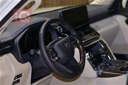 تۆیۆتا لاند کروزەر